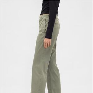GAP Women's Downtown Khaki Olive Straight Leg Pants